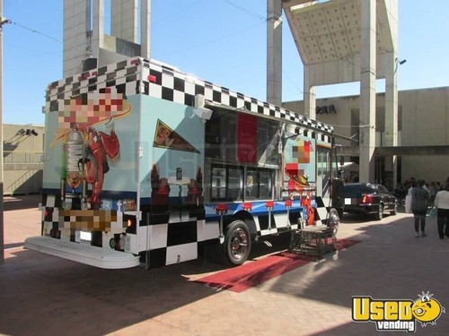 Freightliner food truck - freightliner, mt-45